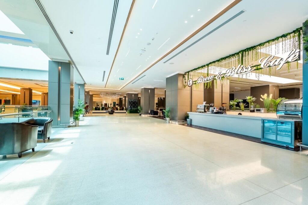 Office for Rent in Burj Nahar Mall, Al Muteena - Deira – photo 2