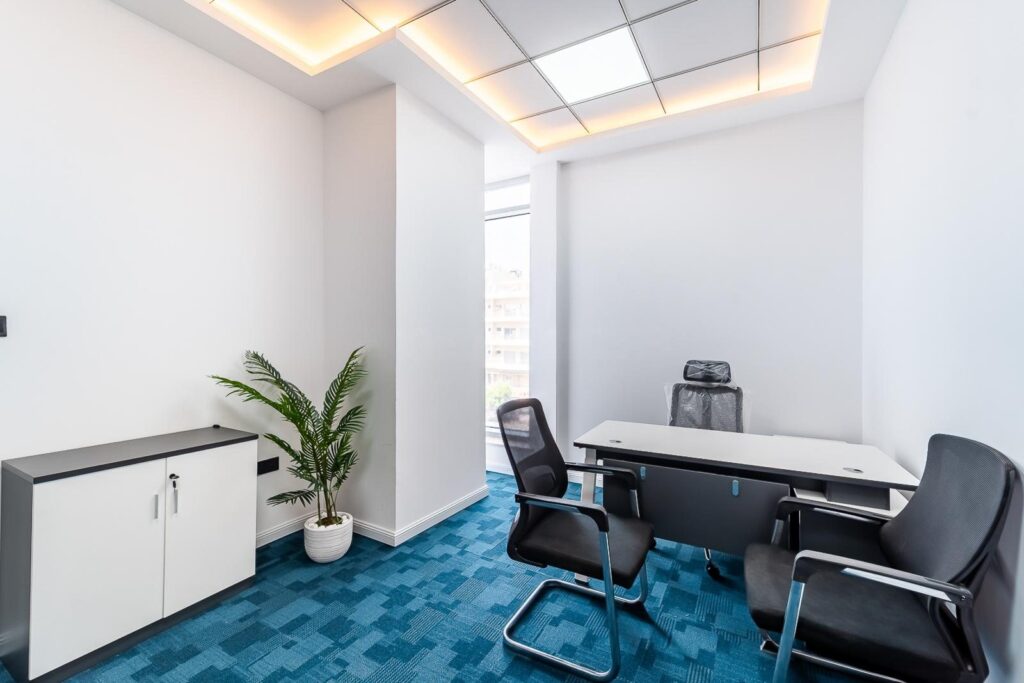 Office for Rent in Burj Nahar Mall, Al Muteena - Deira – photo 4
