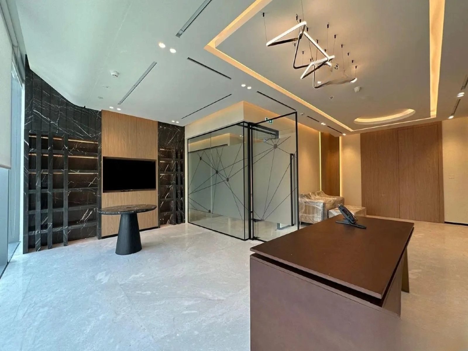 Office for Rent in Opus By Zaha Hadid, Dubai - reception and layout