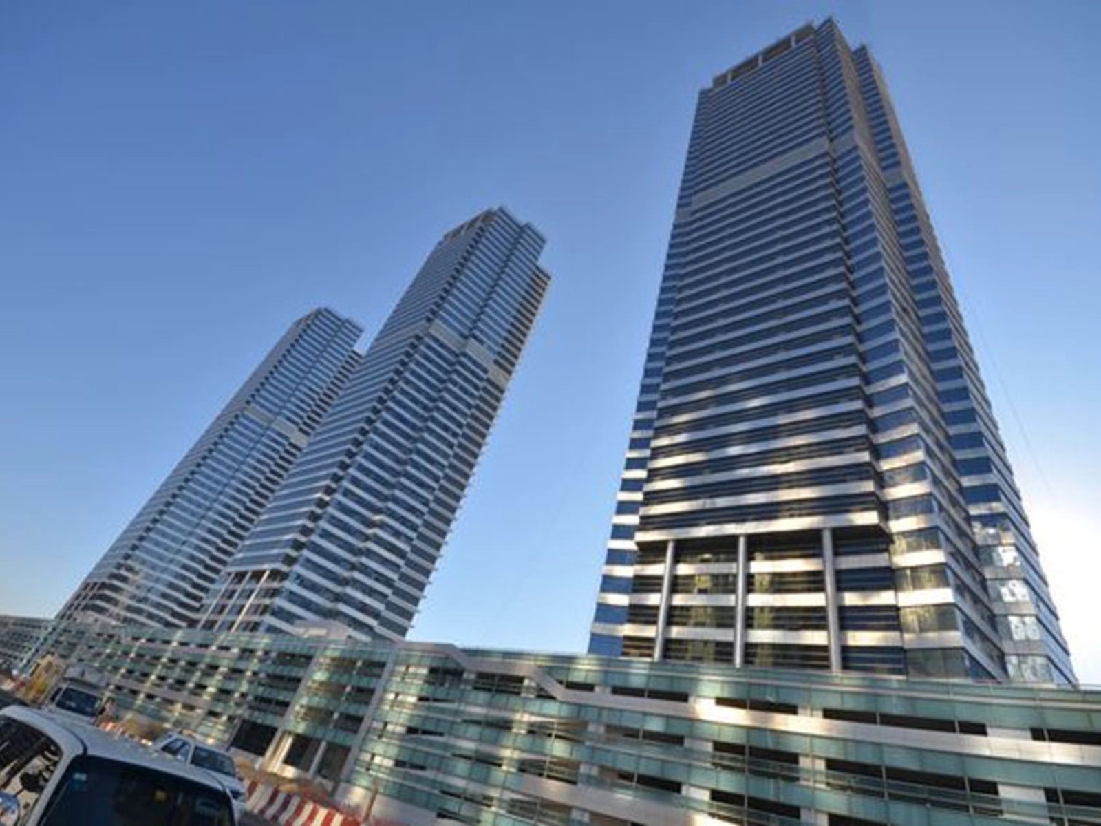 Mazaya BB2 JLT office tower – Mazaya Business Avenue