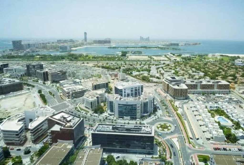 Furnished office for rent in Al Salam Tower, Dubai Media City