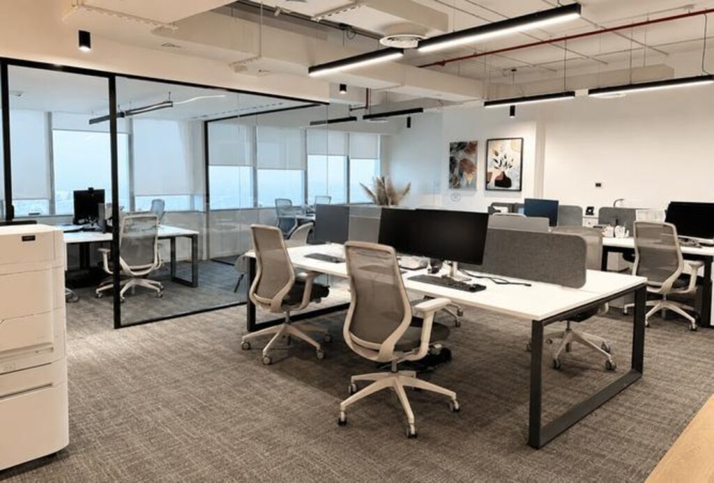 Sea view furnished office for rent in Al Salam Tower, Dubai Media City