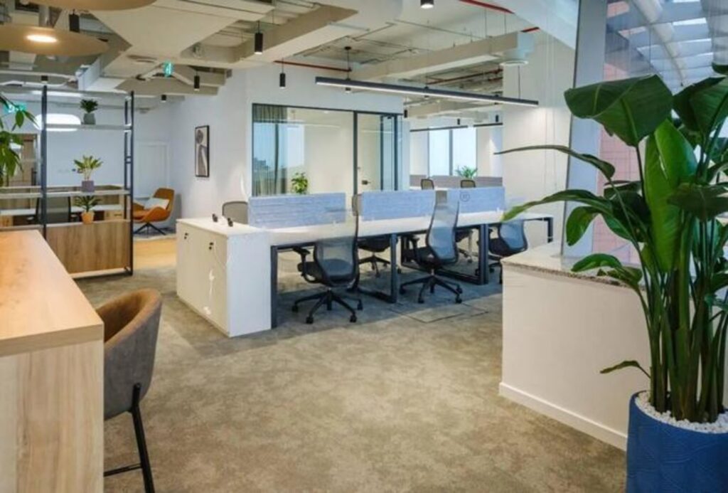 Furnished office for rent in Al Salam Tower, Dubai Media City