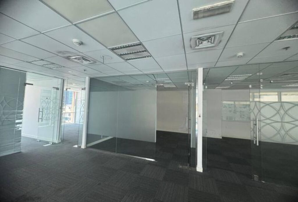 Furnished office for rent in Bay Square Building 10, Business Bay