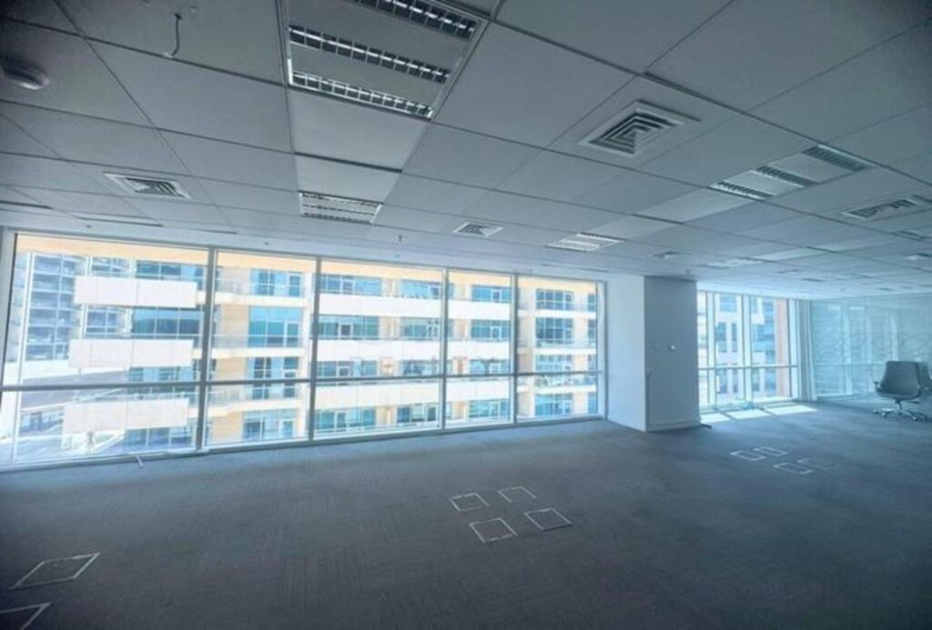 Furnished office for rent in Bay Square Building 10, Business Bay