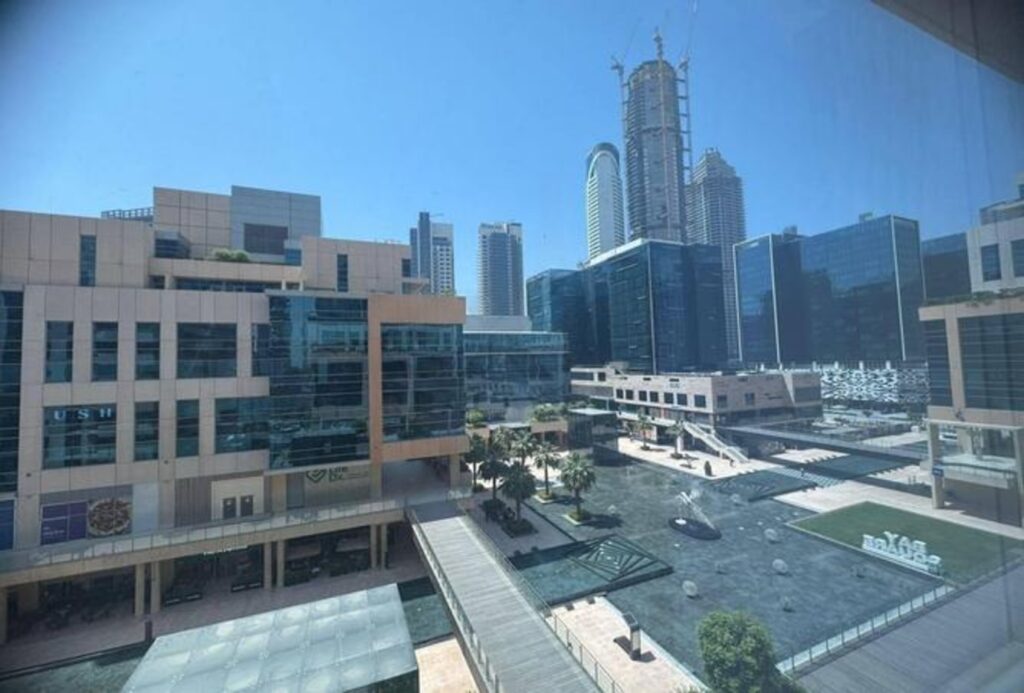 Furnished office for rent in Bay Square Building 10, Business Bay