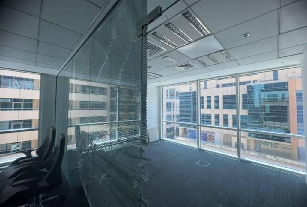 Furnished office for rent in Bay Square Building 10, Business Bay