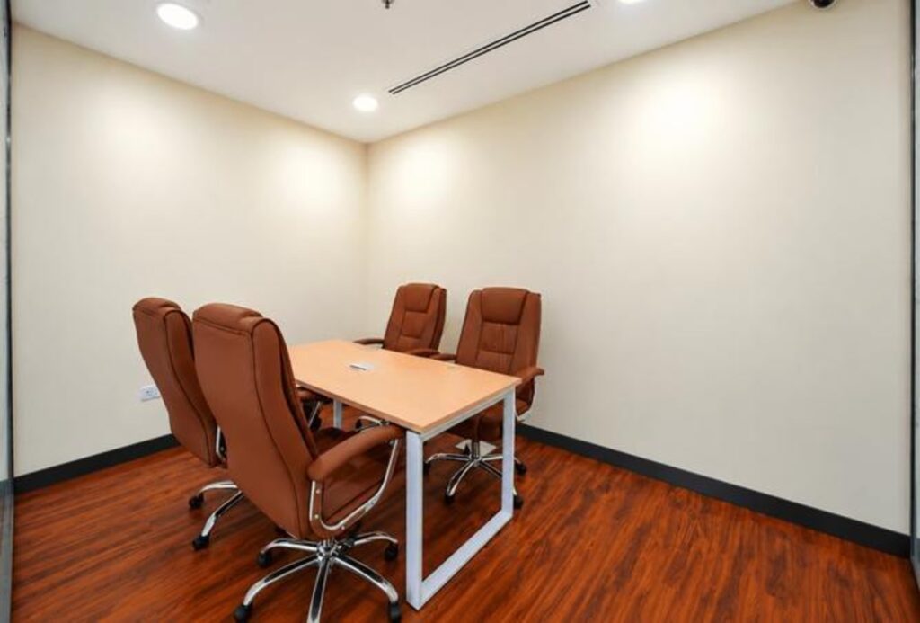 Furnished office for rent in Bay Square Building 11, Business Bay