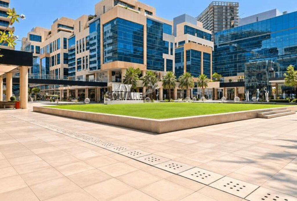 Furnished office for rent in Bay Square Building 11, Business Bay