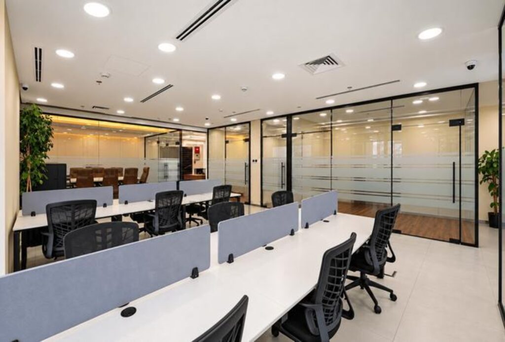 Furnished office for rent in Bay Square Building 11, Business Bay
