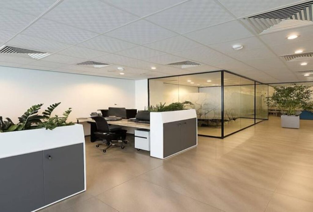 Office for rent in Bay Square Building 12, Business Bay