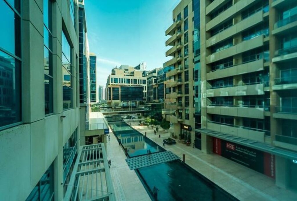 Furnished corner office for rent in Bay Square Building 7, Business Bay