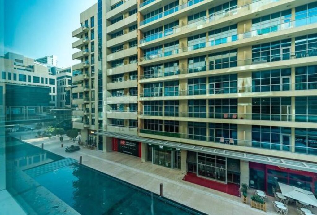 Furnished corner office for rent in Bay Square Building 7, Business Bay