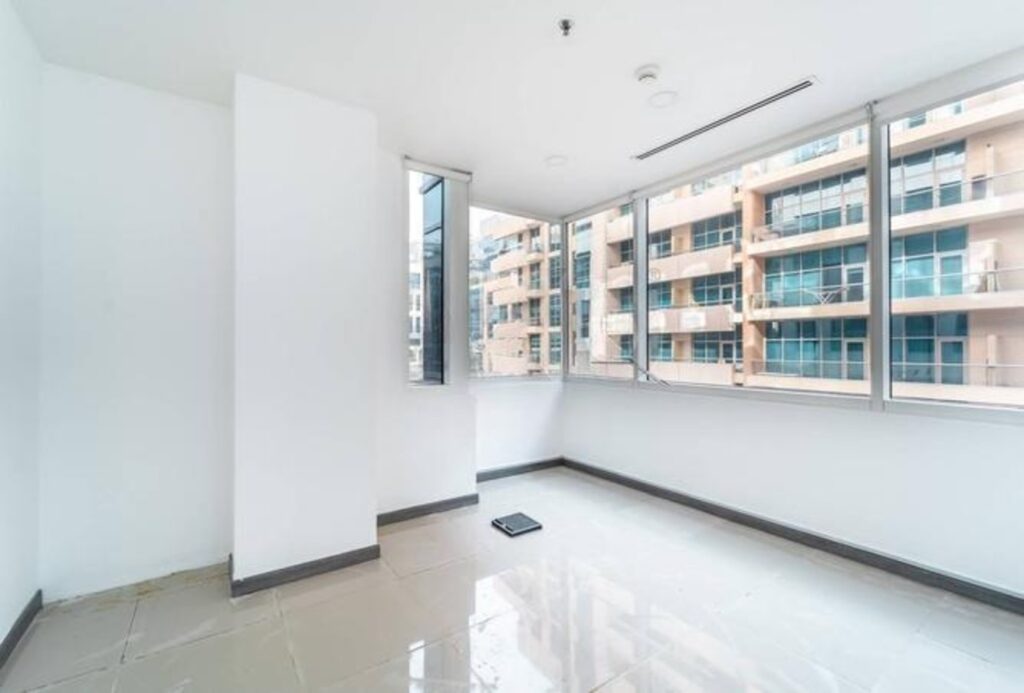 Furnished corner office for rent in Bay Square Building 7, Business Bay