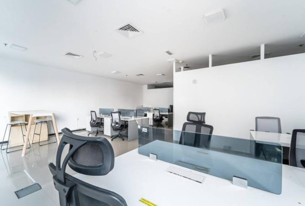 Furnished office for rent in Bay Square Building 7, Business Bay