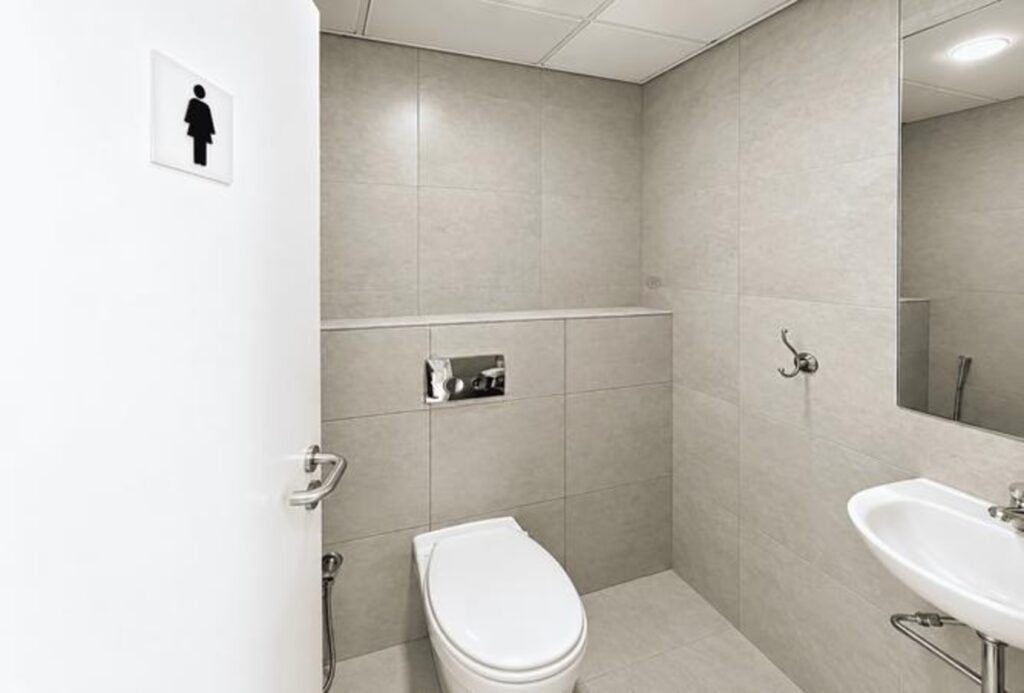 Furnished office for rent in Bayswater Tower, Business Bay