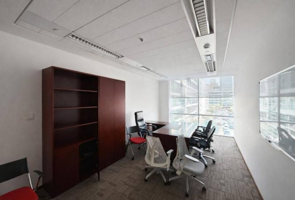 Furnished office for rent in Emaar Business Park Building 1, Sheikh Zayed Road