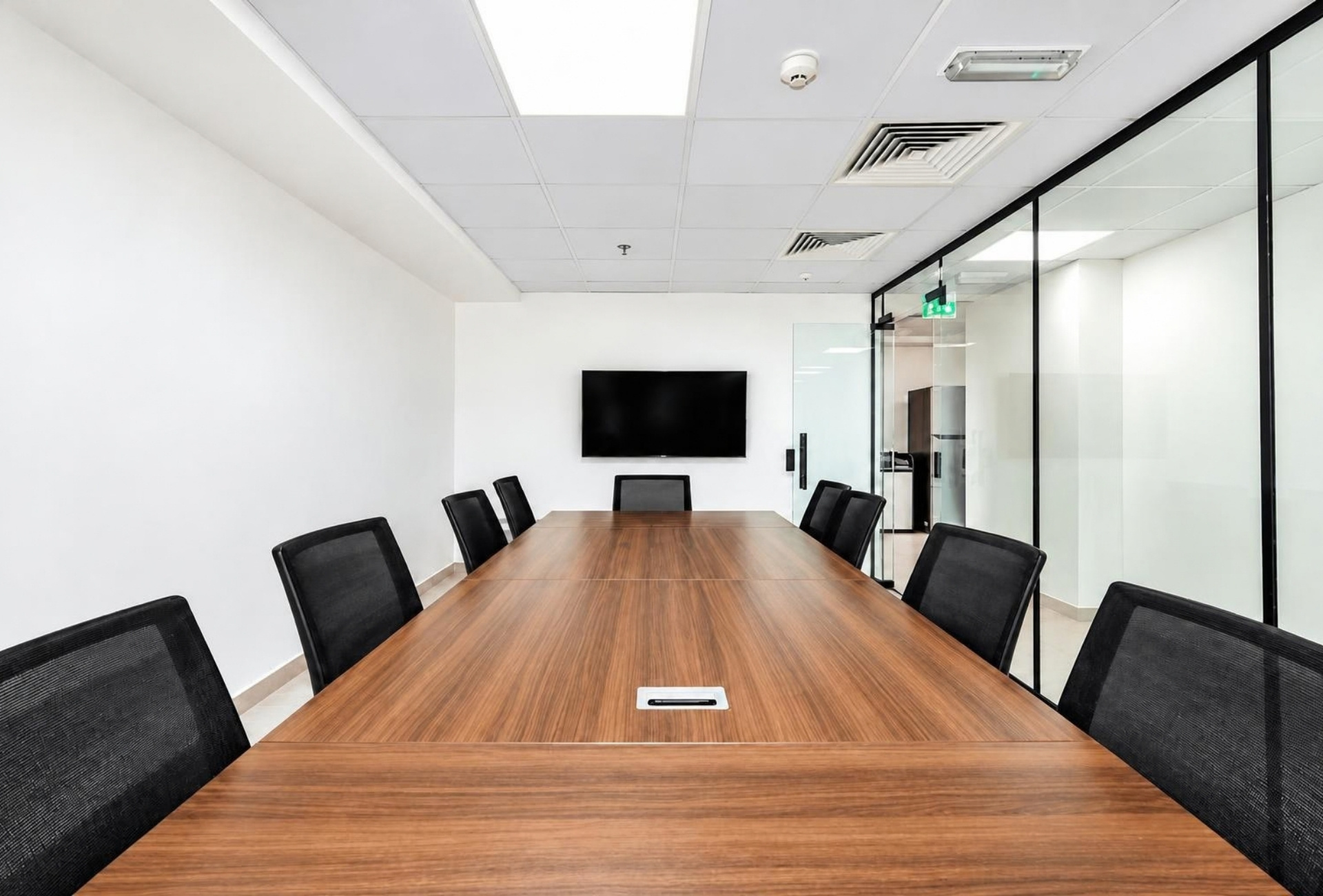 Furnished office interior in Fortune Executive Tower, JLT Cluster T – photo 5