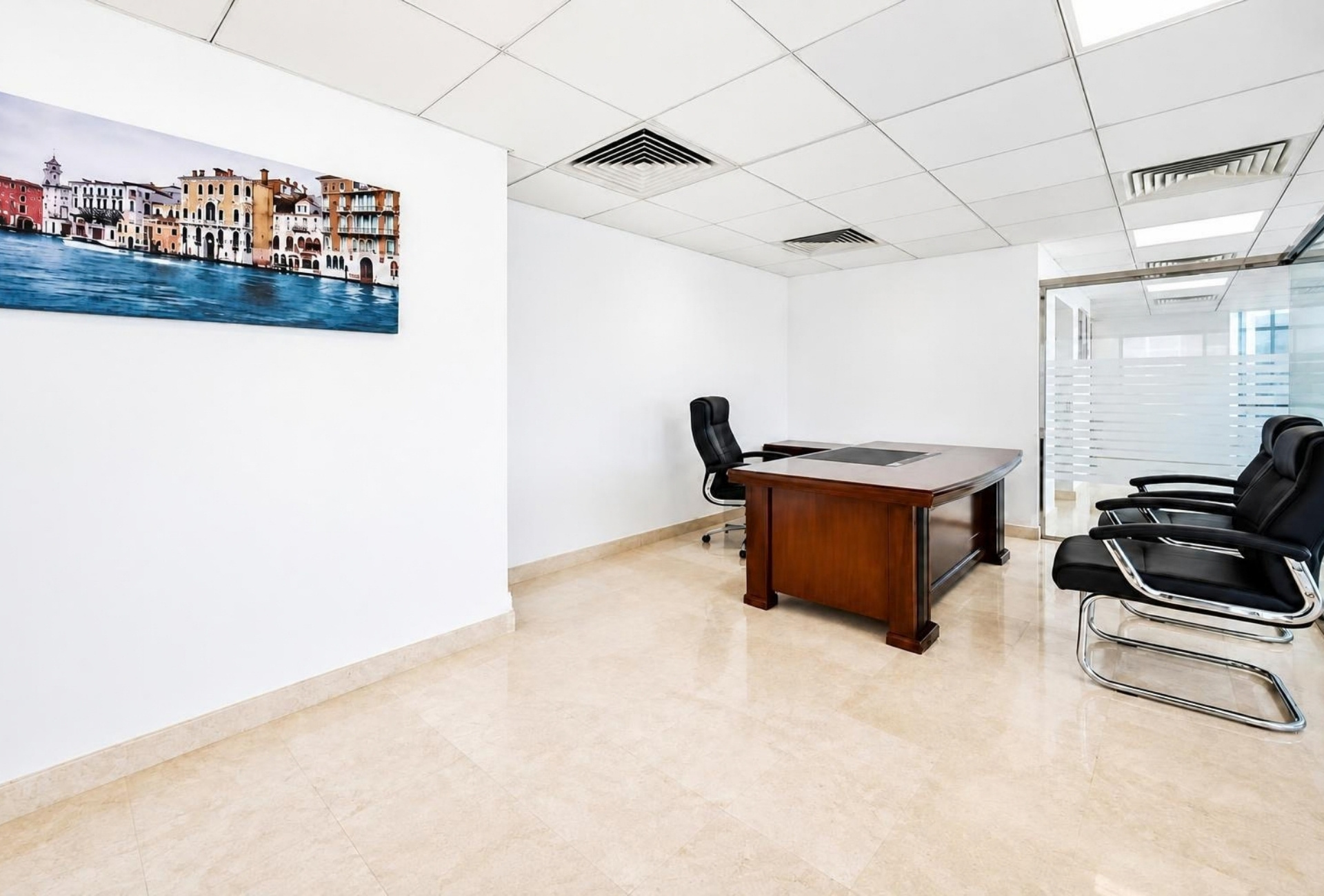 Furnished office interior in Jumeirah Bay X2, JLT Cluster X – photo 8