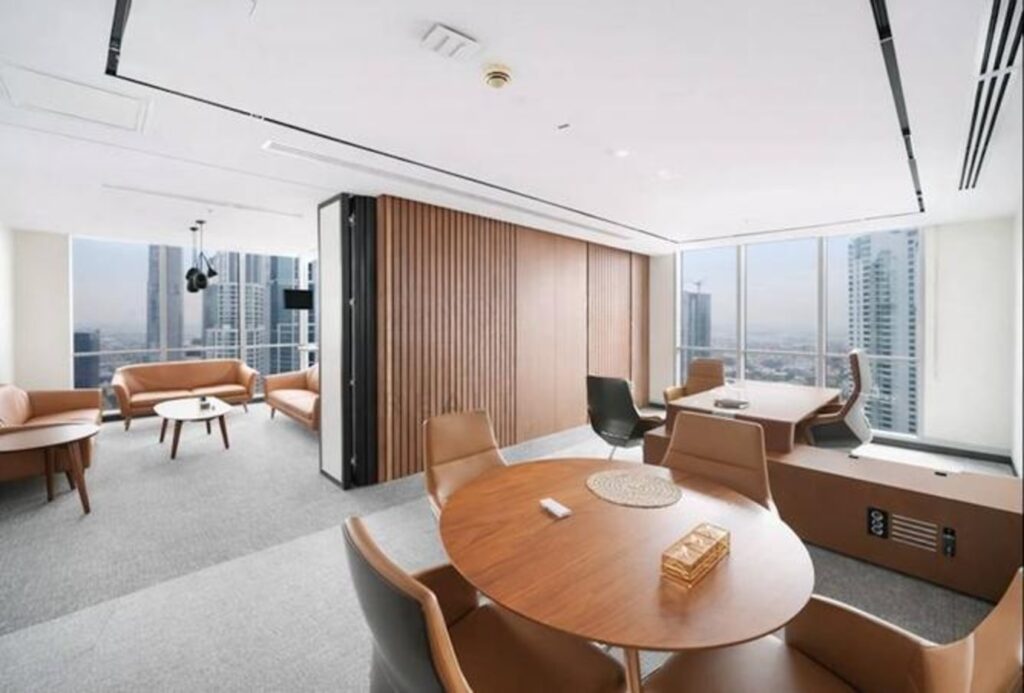Luxury fitted office for rent in Marina Plaza, Dubai Marina