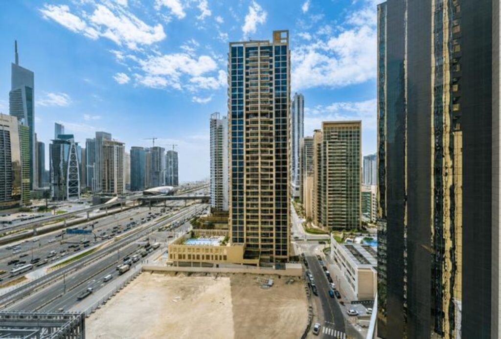 Office for rent in Marina Plaza, Dubai Marina