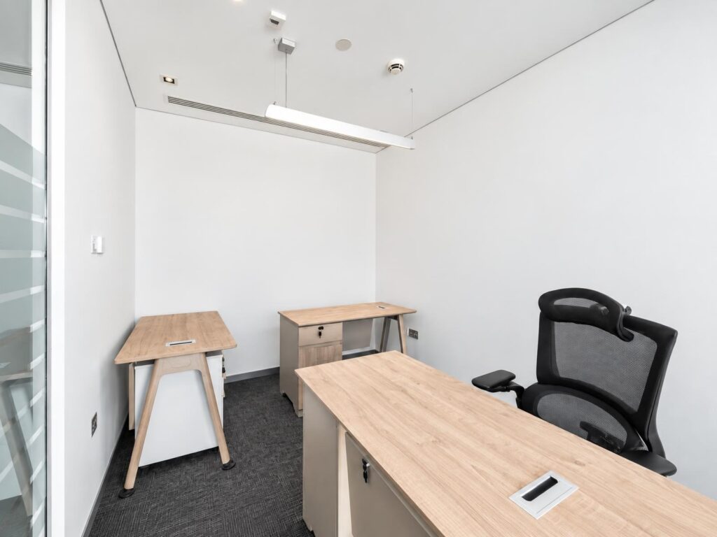 Office for rent in Marina Plaza, Dubai Marina