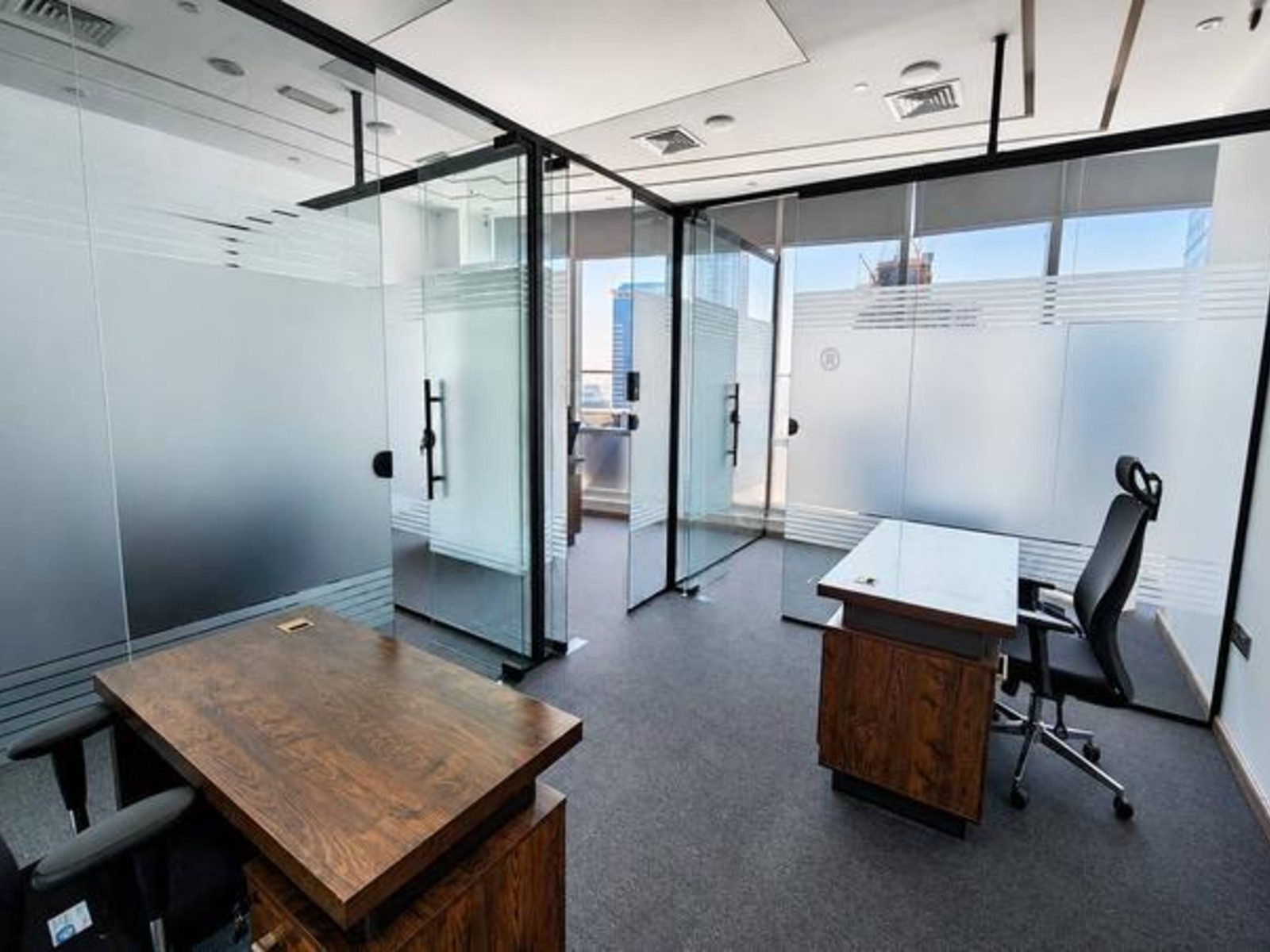 Furnished Office for Rent in Park Lane Tower, Dubai - reception and layout