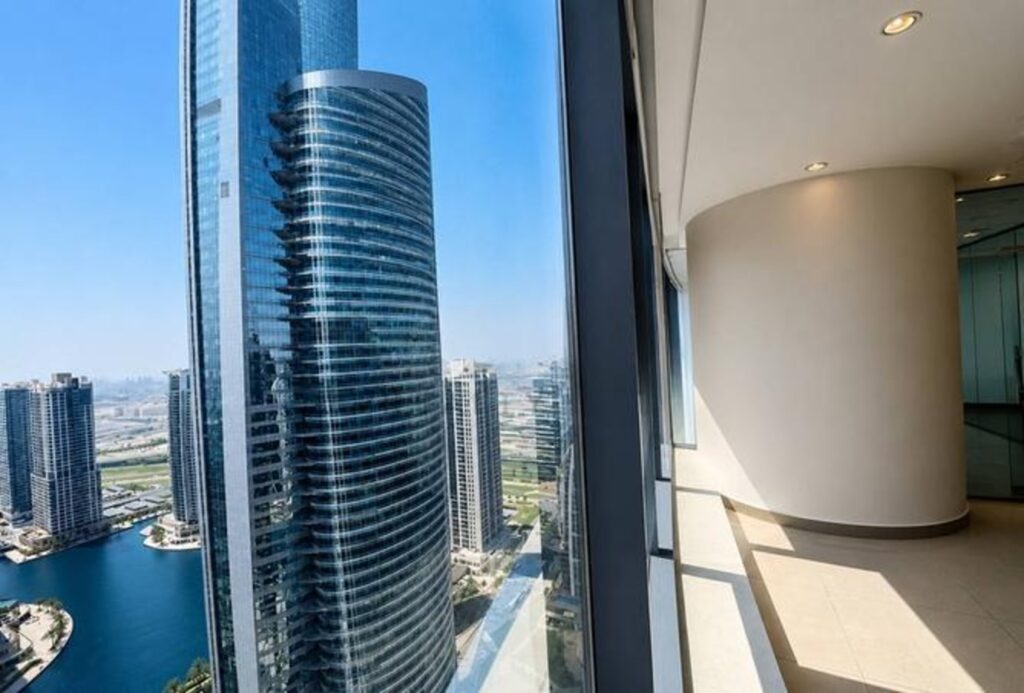 Furnished office for rent in Platinum Tower, JLT