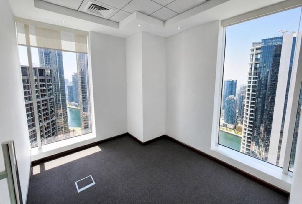 Fully fitted high floor office for rent in The Burlington, Business Bay