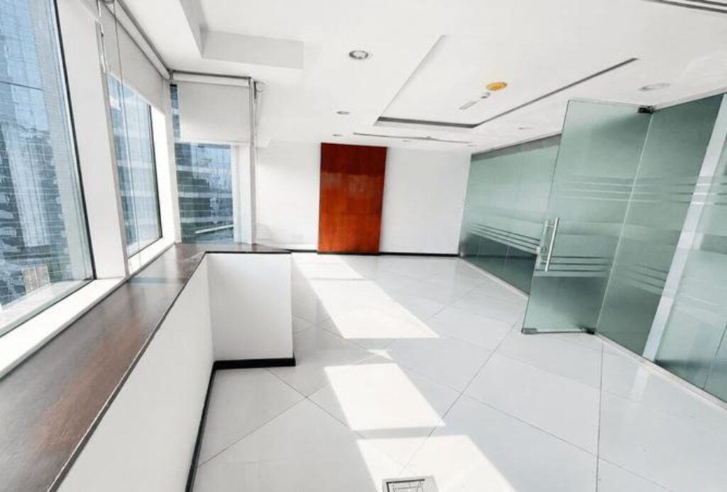Office for rent in Westburry Tower 1, Business Bay