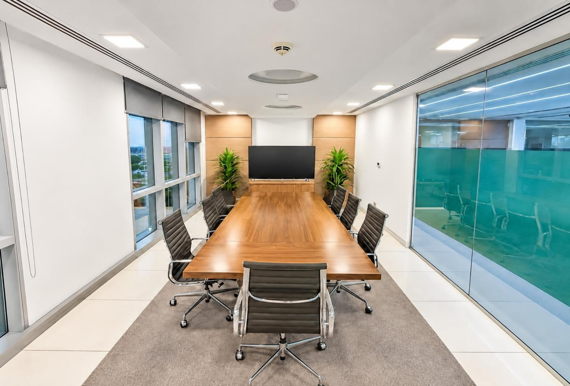 Meeting room in Marina Plaza office, Dubai Marina
