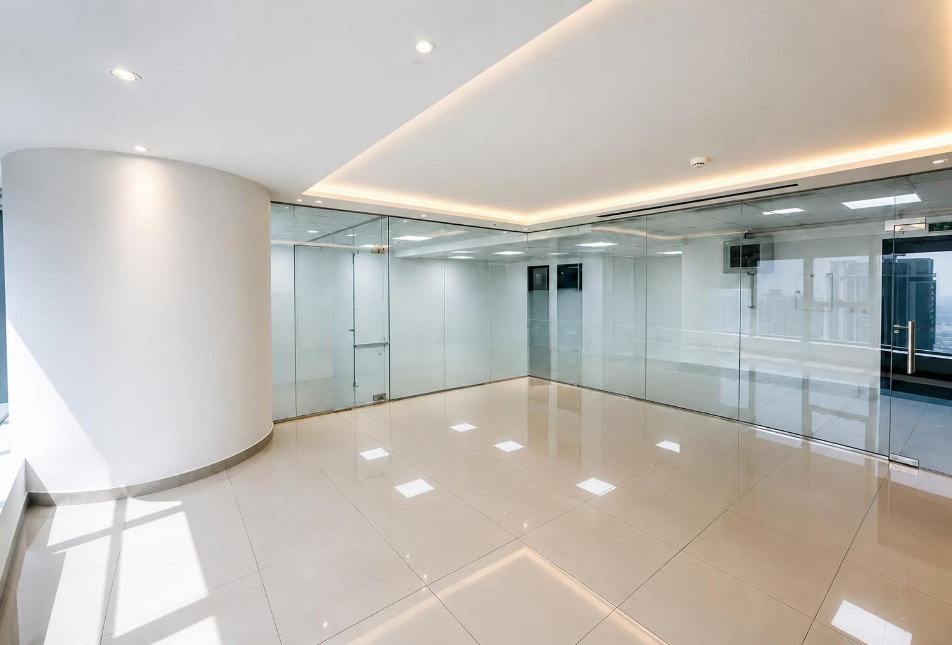 Bright open workspace in the Platinum Tower office