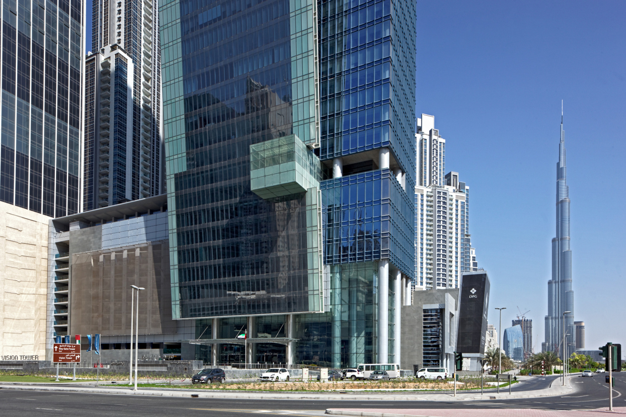 Vision Tower Business Bay office tower exterior facade, Dubai